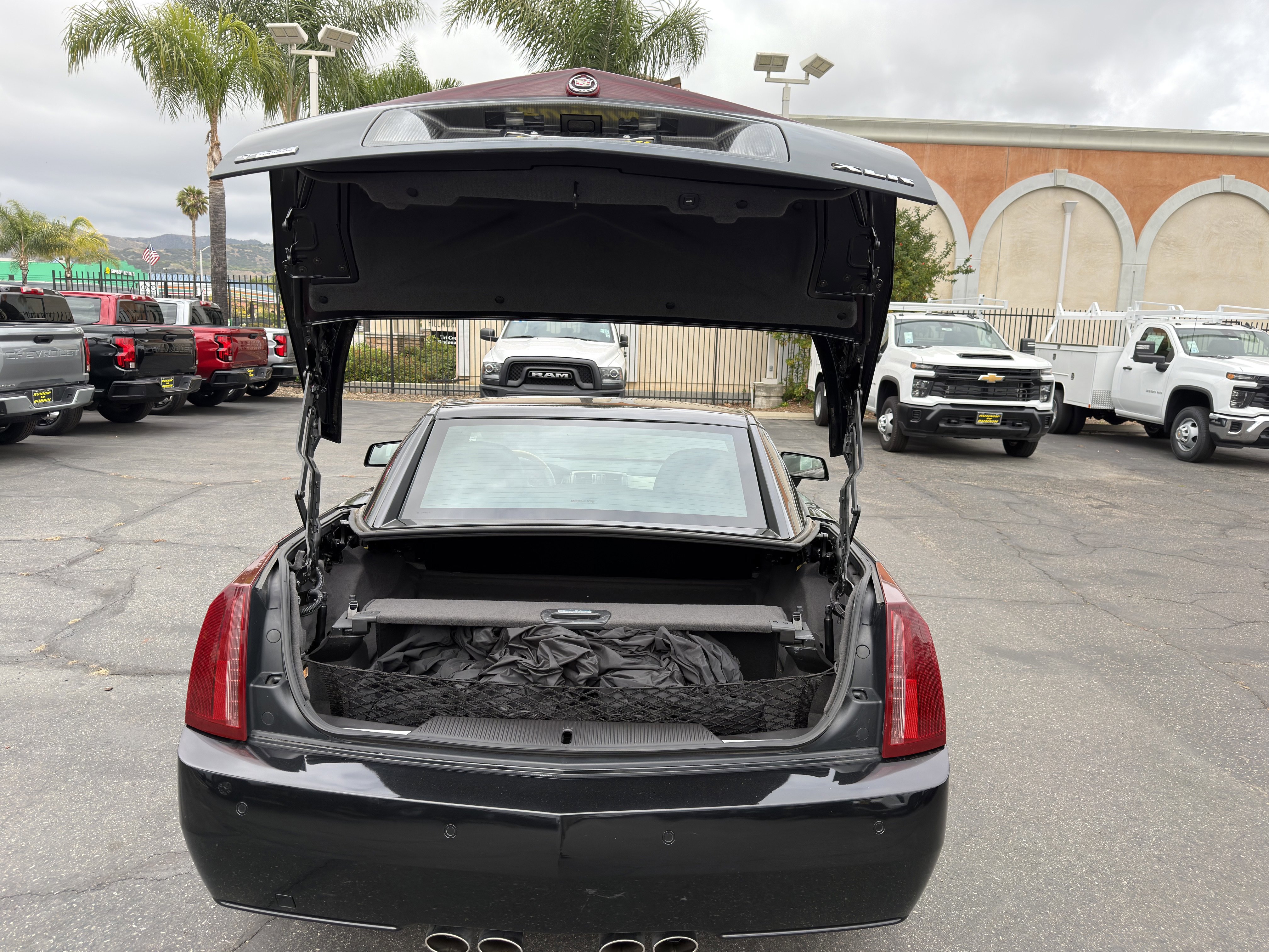 Used 2006 Cadillac XLR RWD image 25