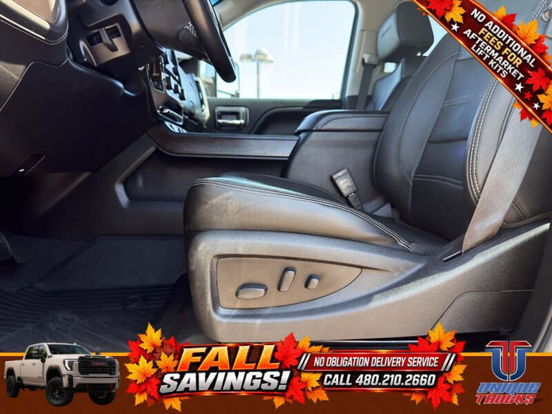 Used 2019 GMC Sierra 2500 Denali w/ Duramax Plus Package AWD/4WD image 21