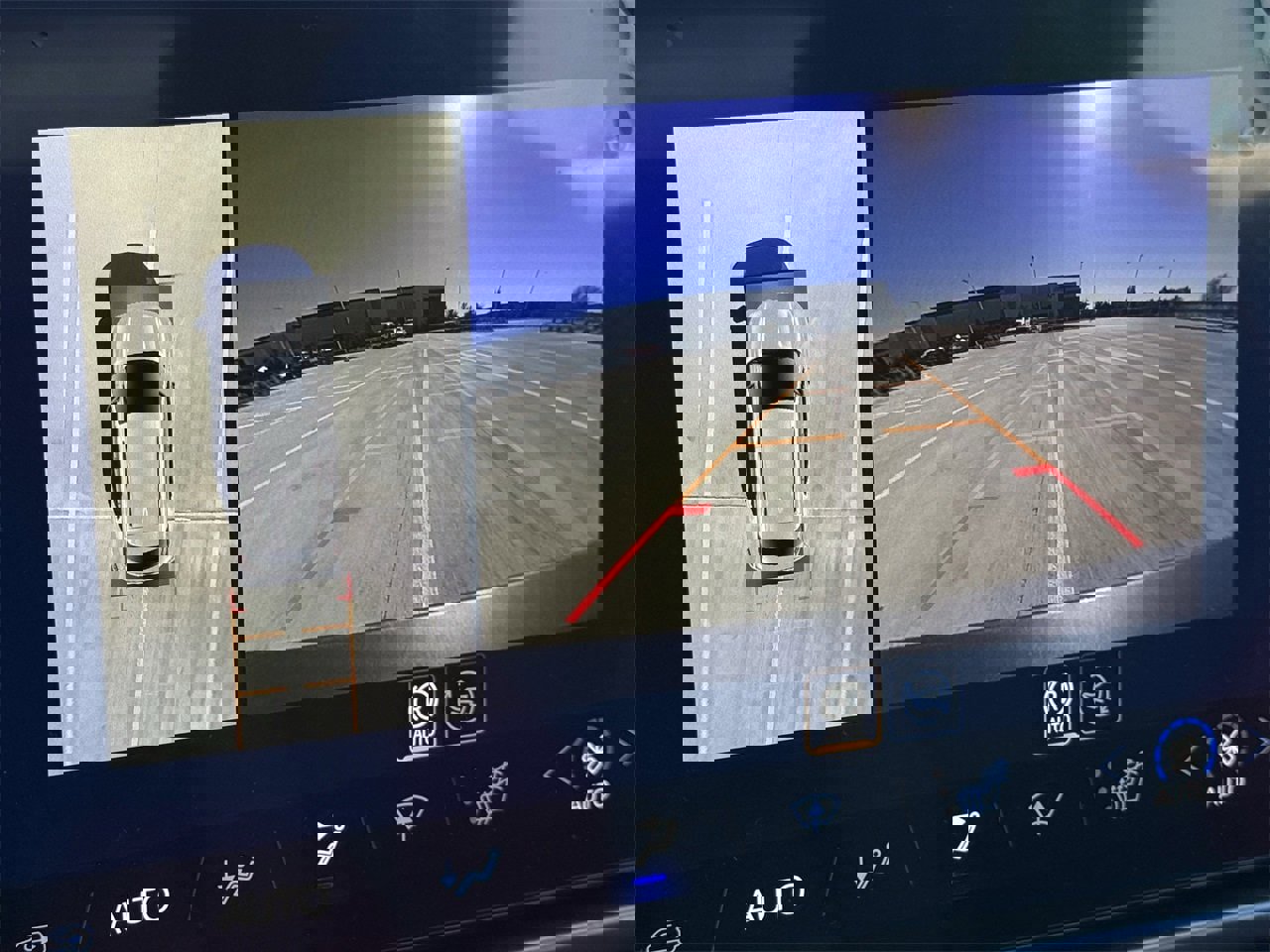 New 2026 Chevrolet Equinox EV RS image 17