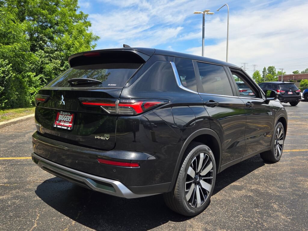 New 2026 Mitsubishi Outlander SE AWD/4WD image 12