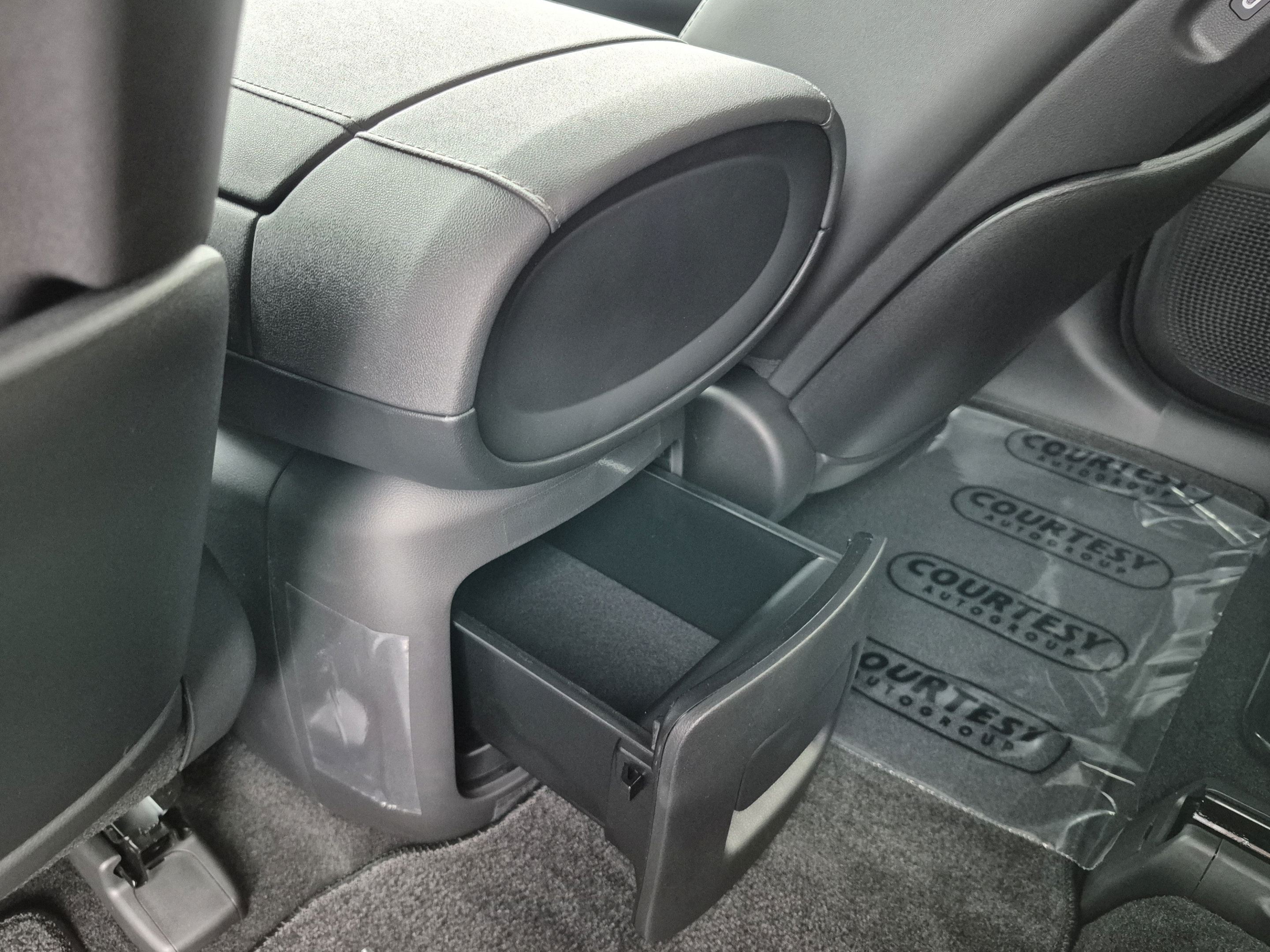 New 2027 Hyundai Palisade SEL Premium FWD image 16