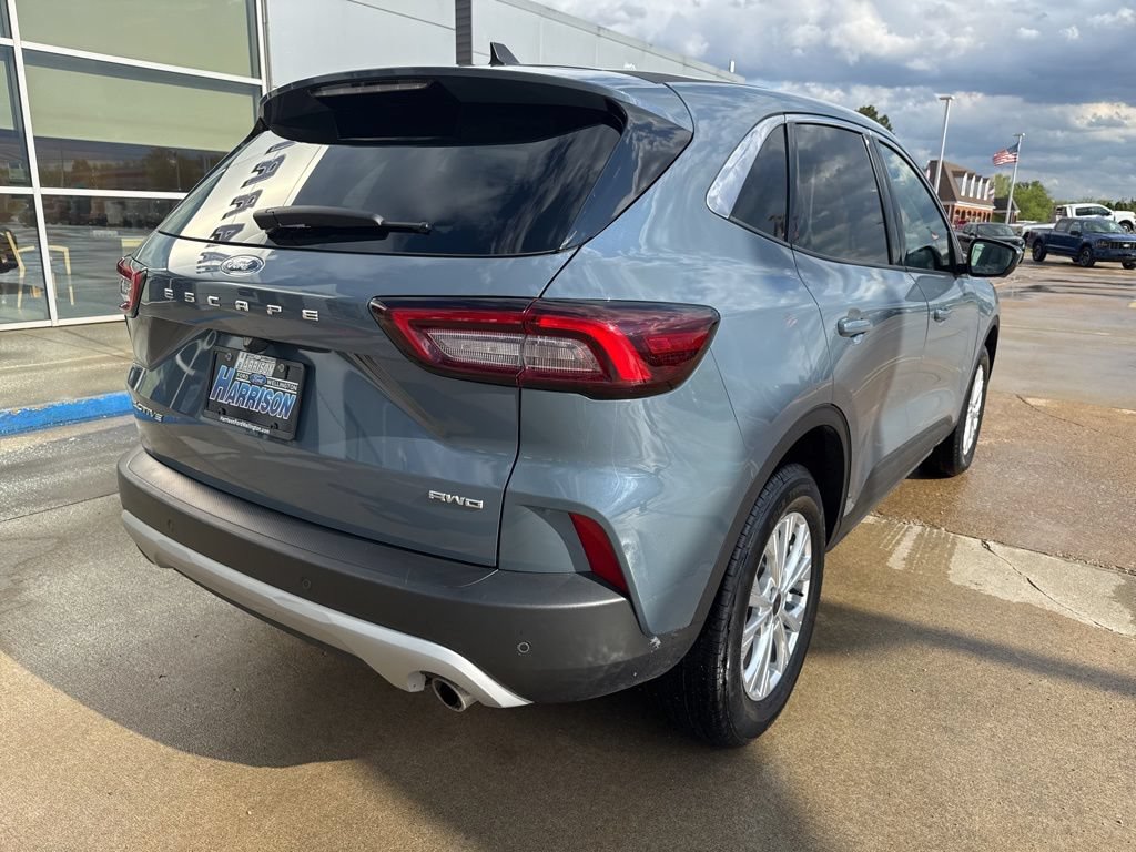 Used 2023 Ford Escape Active w/ Tech Pack #2 AWD/4WD image 5