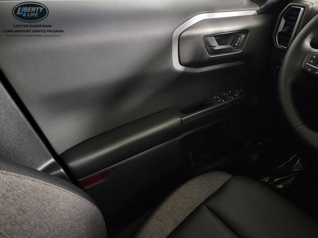 Used 2025 Ford Bronco Sport Big Bend w/ Convenience Package AWD/4WD image 31