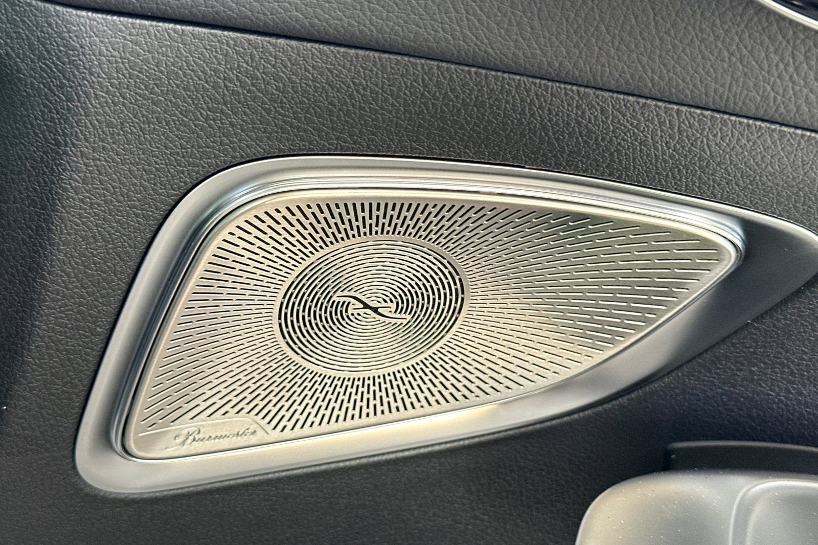 New 2025 Mercedes-Benz C 300 Sedan image 5