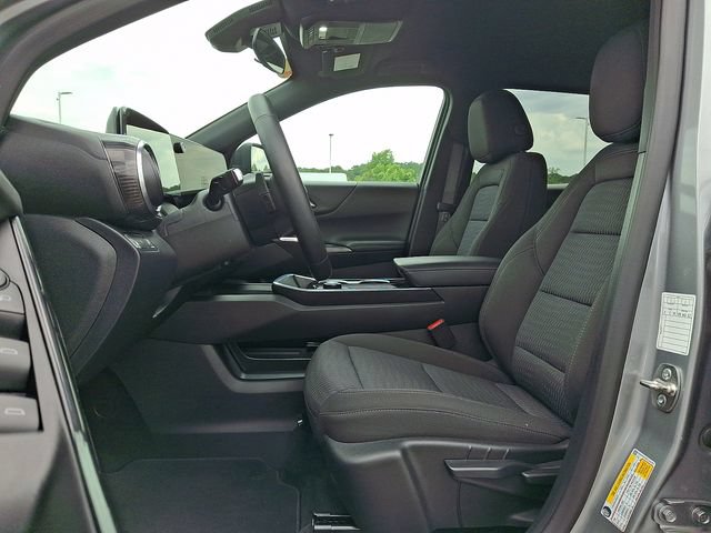 Used 2026 Chevrolet Equinox LT FWD image 13