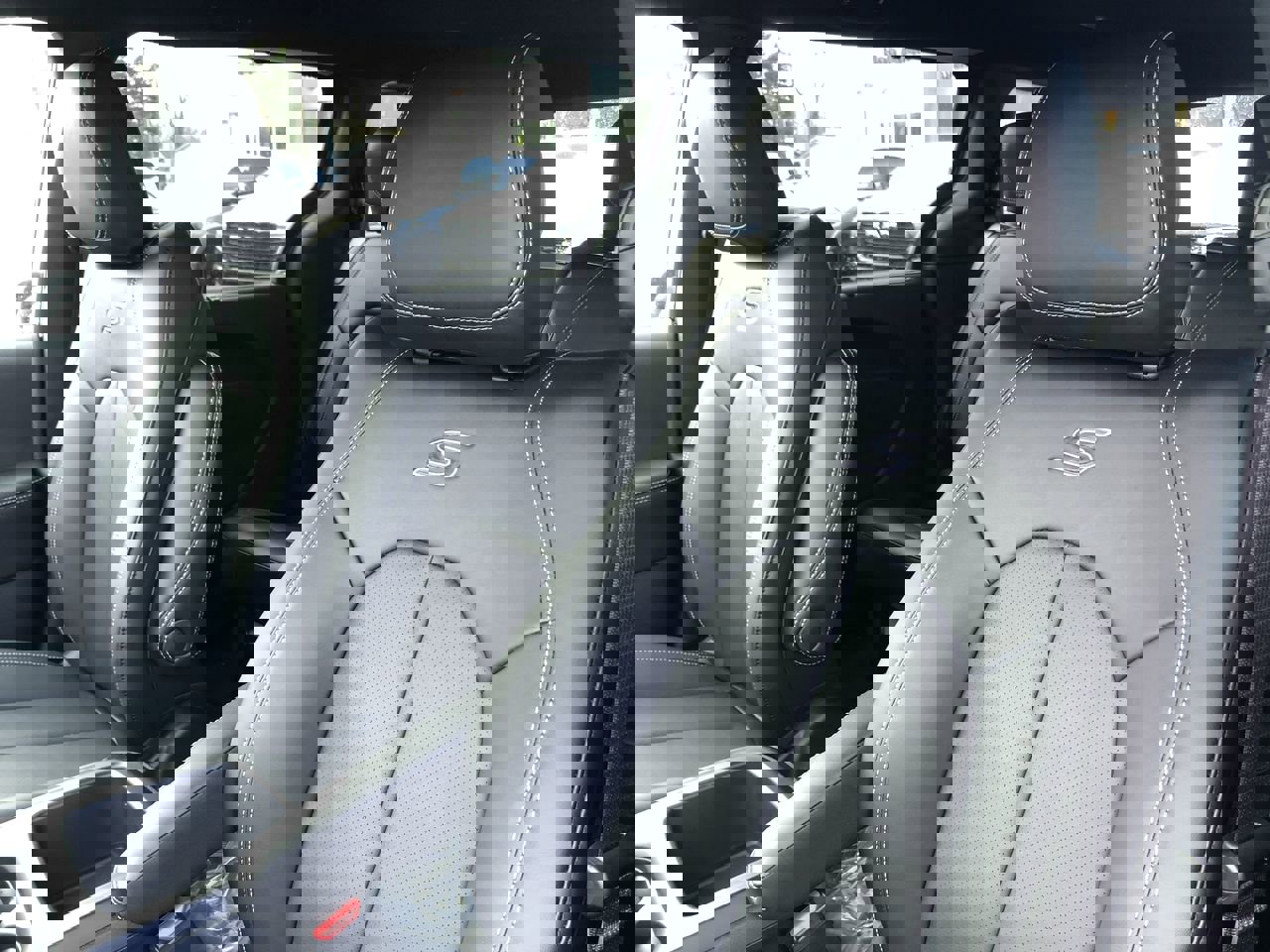 New 2026 Chrysler Pacifica Select w/ S Appearance Package image 23