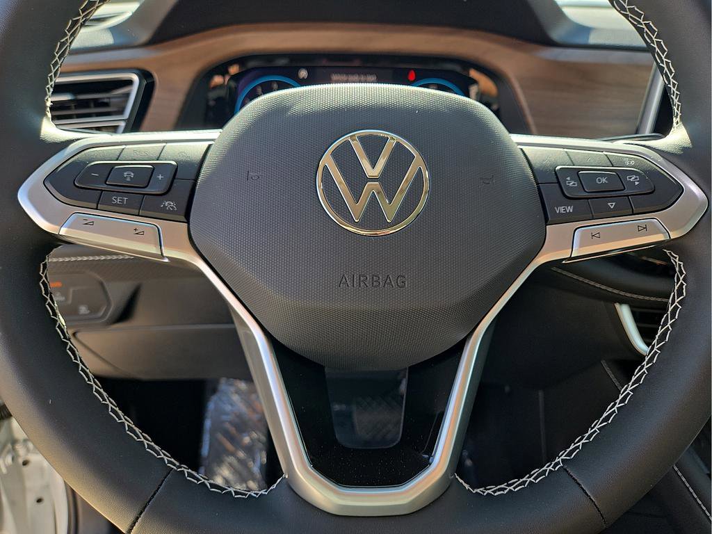 New 2026 Volkswagen Atlas SE FWD image 25