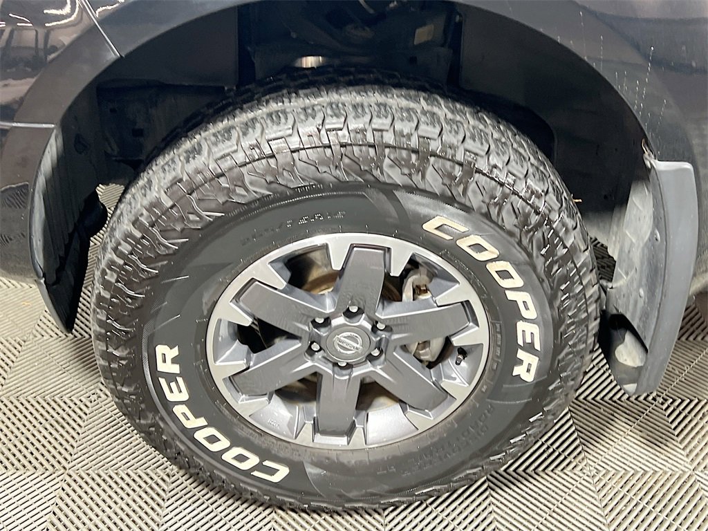 Used 2020 Nissan Frontier PRO-4X image 29