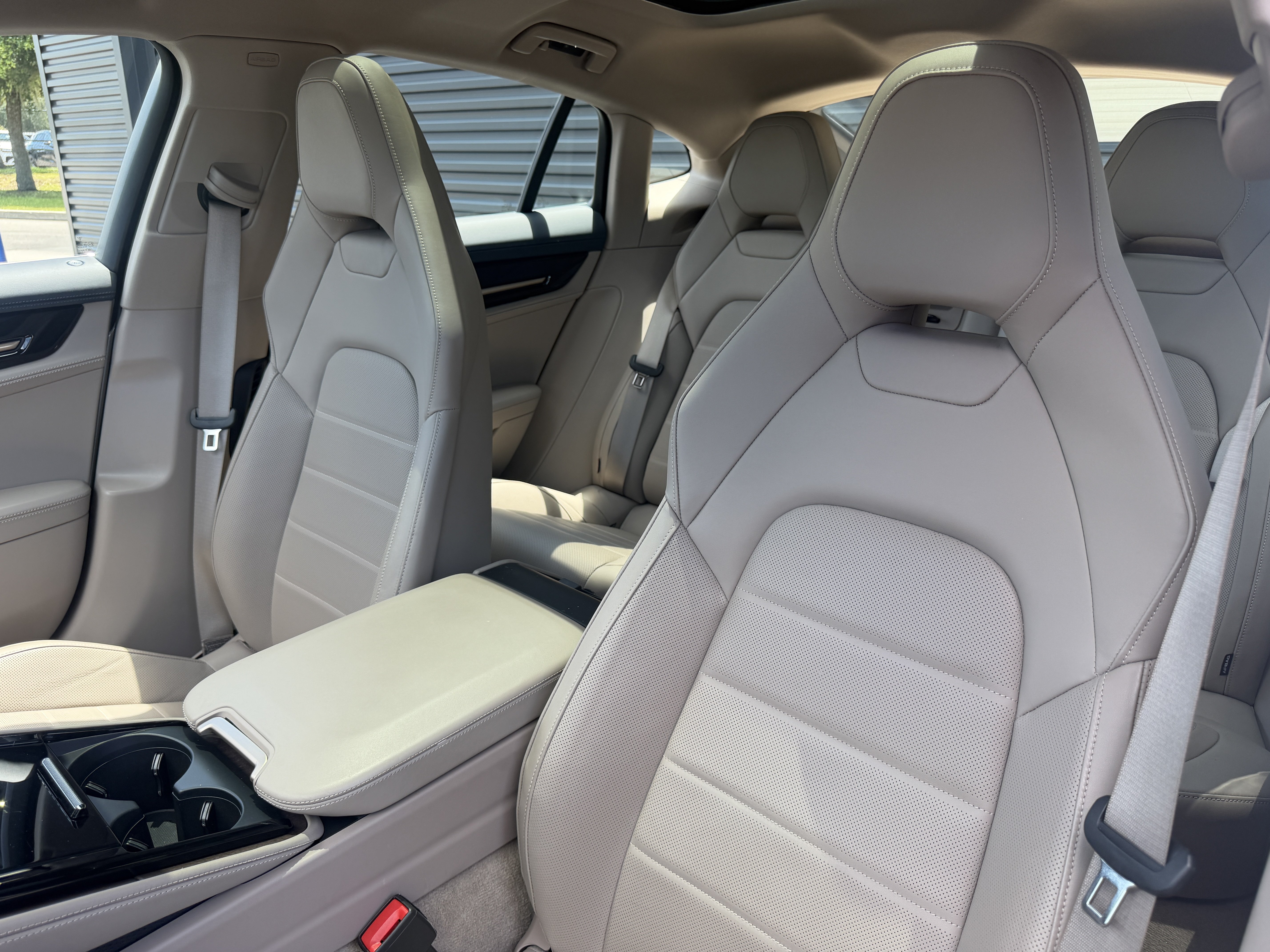 Certified 2024 Porsche Panamera 4 AWD/4WD image 13
