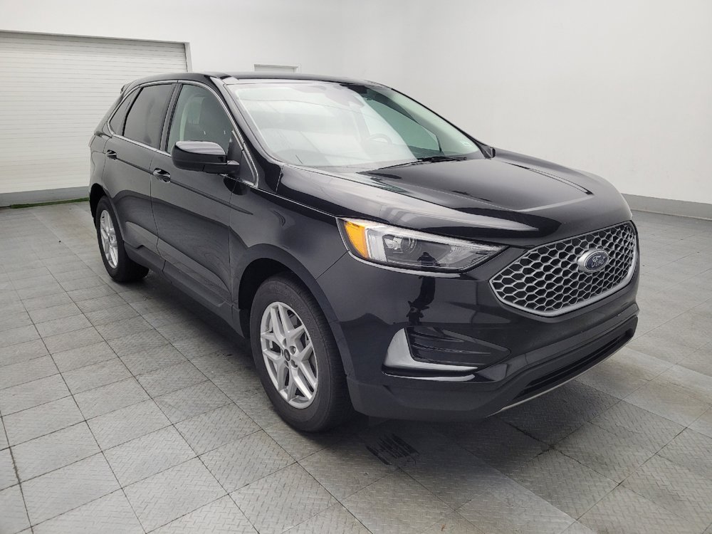 Used 2023 Ford Edge SEL image 13