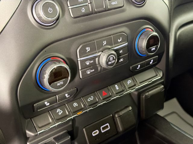 Used 2019 Chevrolet Silverado 1500 LT Trail Boss AWD/4WD image 15