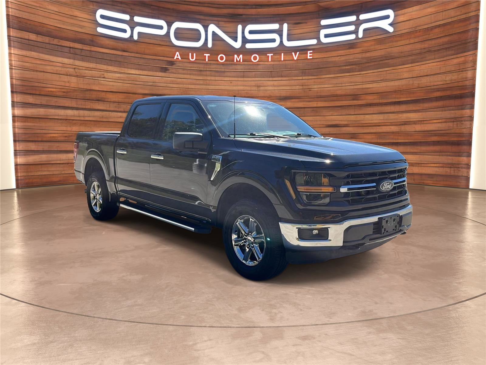 Used 2024 Ford F150 XLT image 8