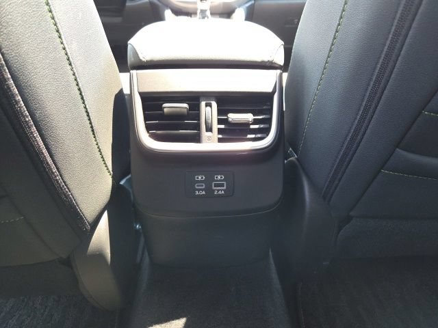 Used 2024 Subaru Outback Onyx Edition AWD/4WD image 25