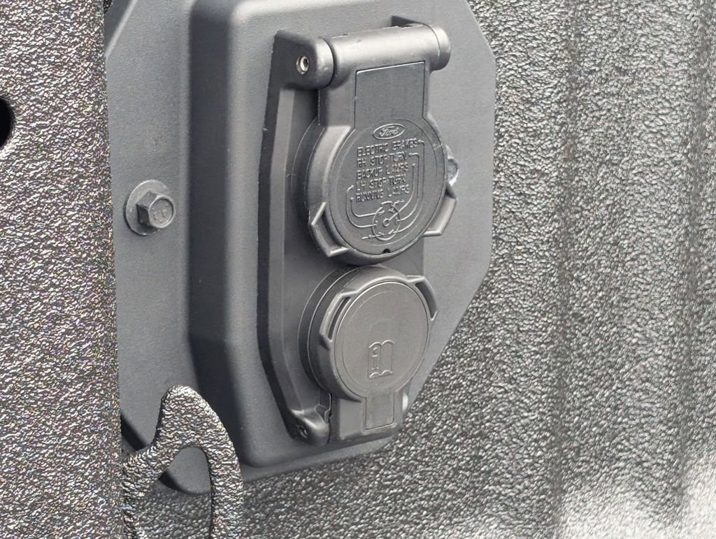 New 2026 Ford F250 Lariat w/ Tremor Off-Road Package image 22