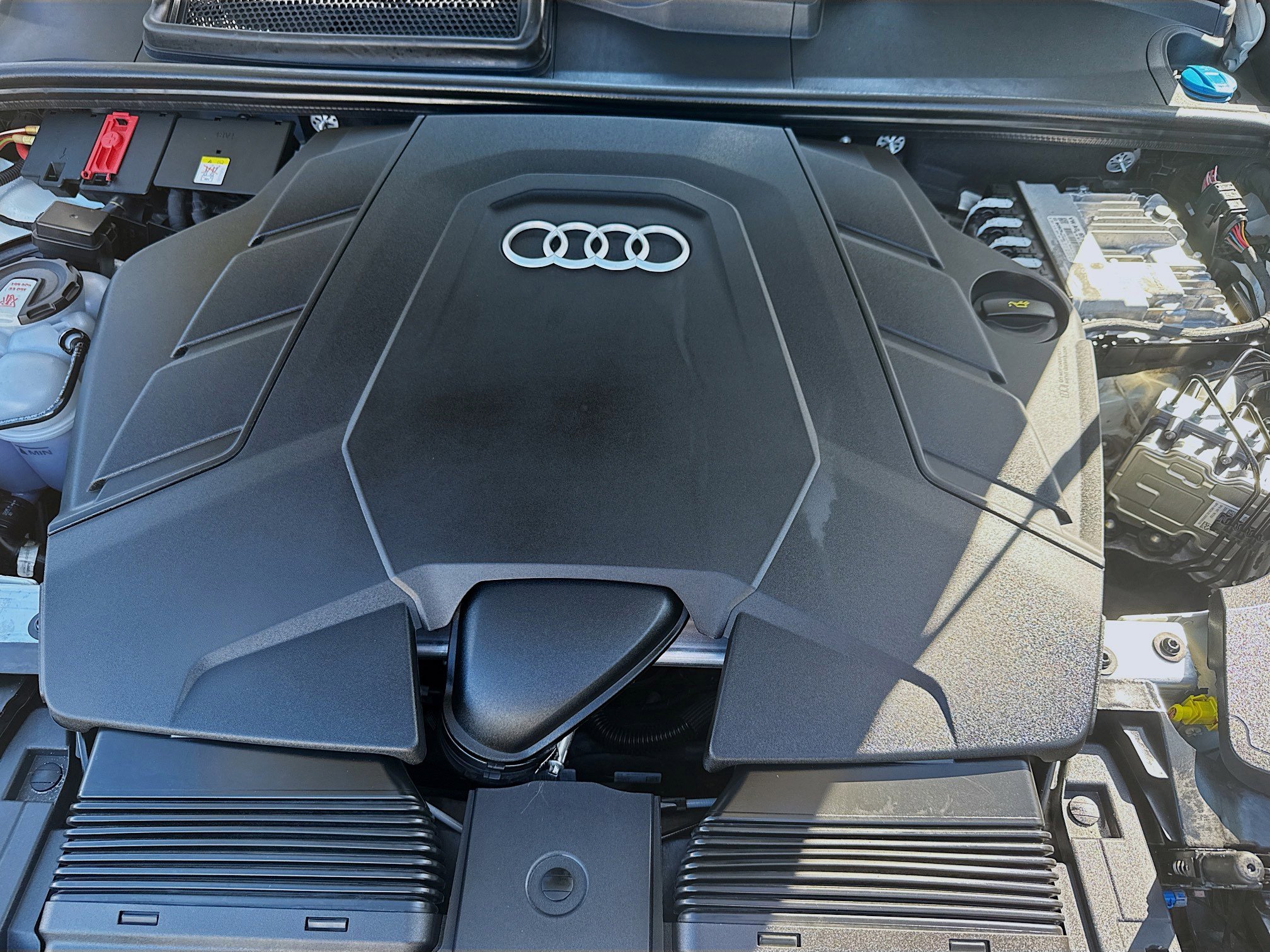 Used 2023 Audi Q8 Premium Plus w/ Premium Plus Package AWD/4WD image 33