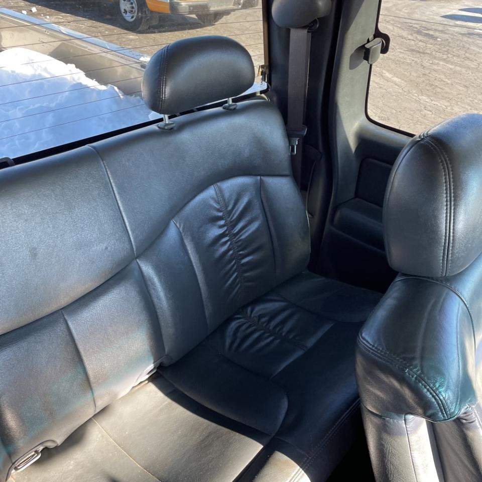 Used 2002 Chevrolet Silverado 1500 LT w/ Off-Road Chassis Pkg AWD/4WD image 18