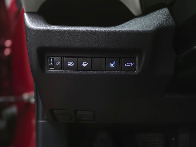 Used 2022 Toyota RAV4 XLE w/ Convenience Package AWD/4WD image 28