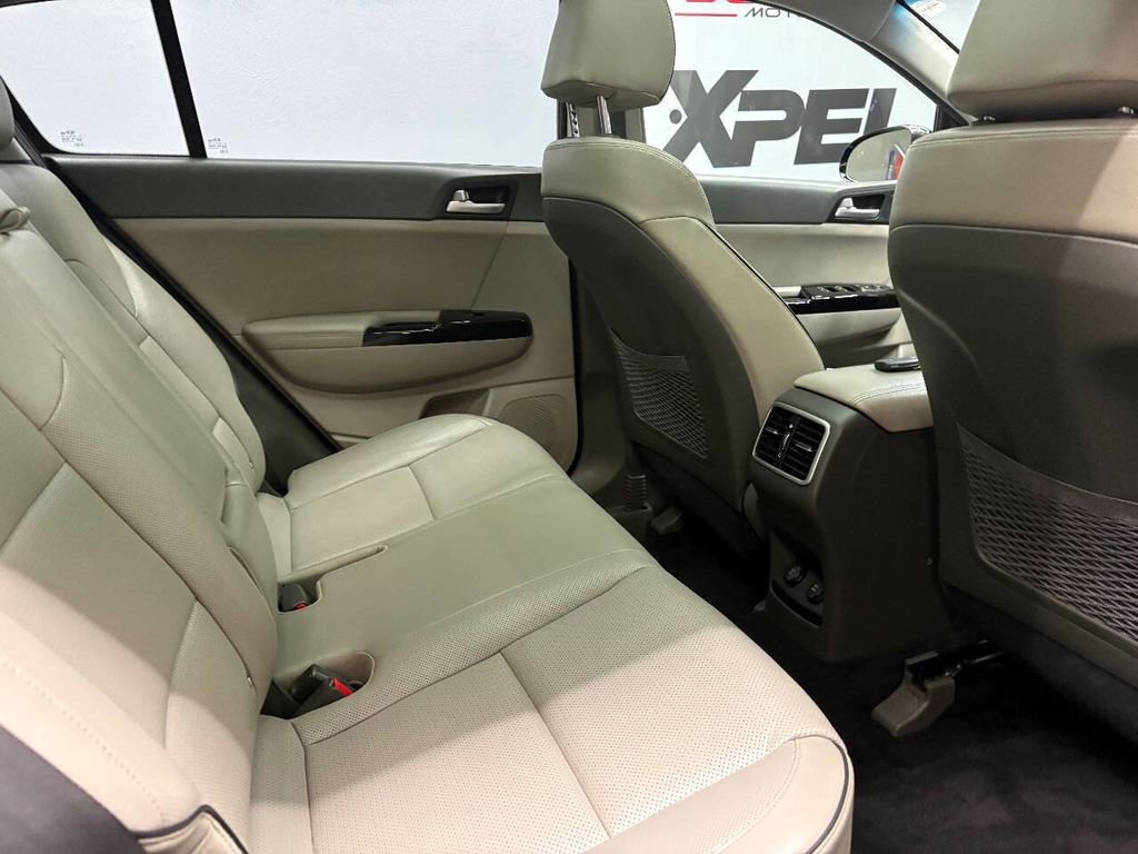 Used 2018 Kia Sportage EX w/ EX Technology Package image 52