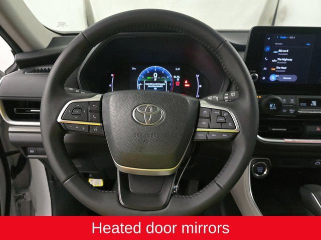 Used 2025 Toyota Grand Highlander FWD image 12