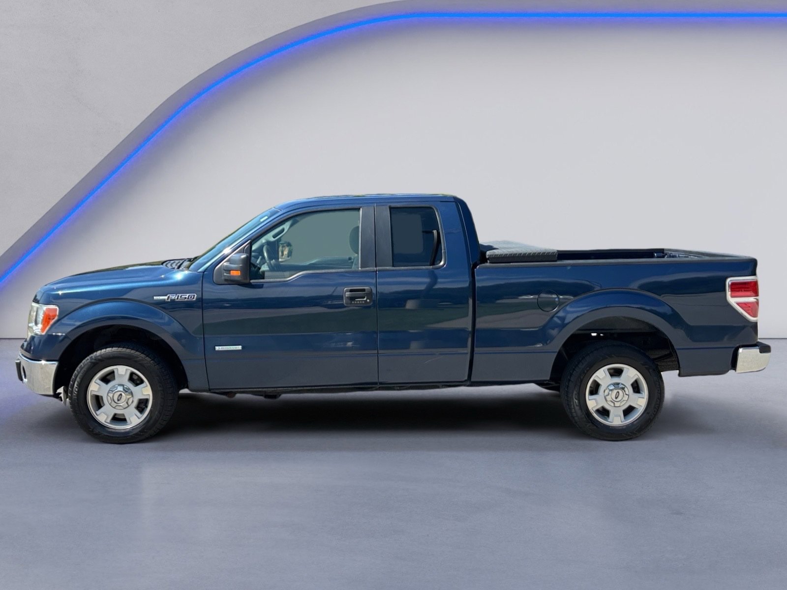 Used 2014 Ford F150 XLT w/ XLT Convenience Package RWD image 7
