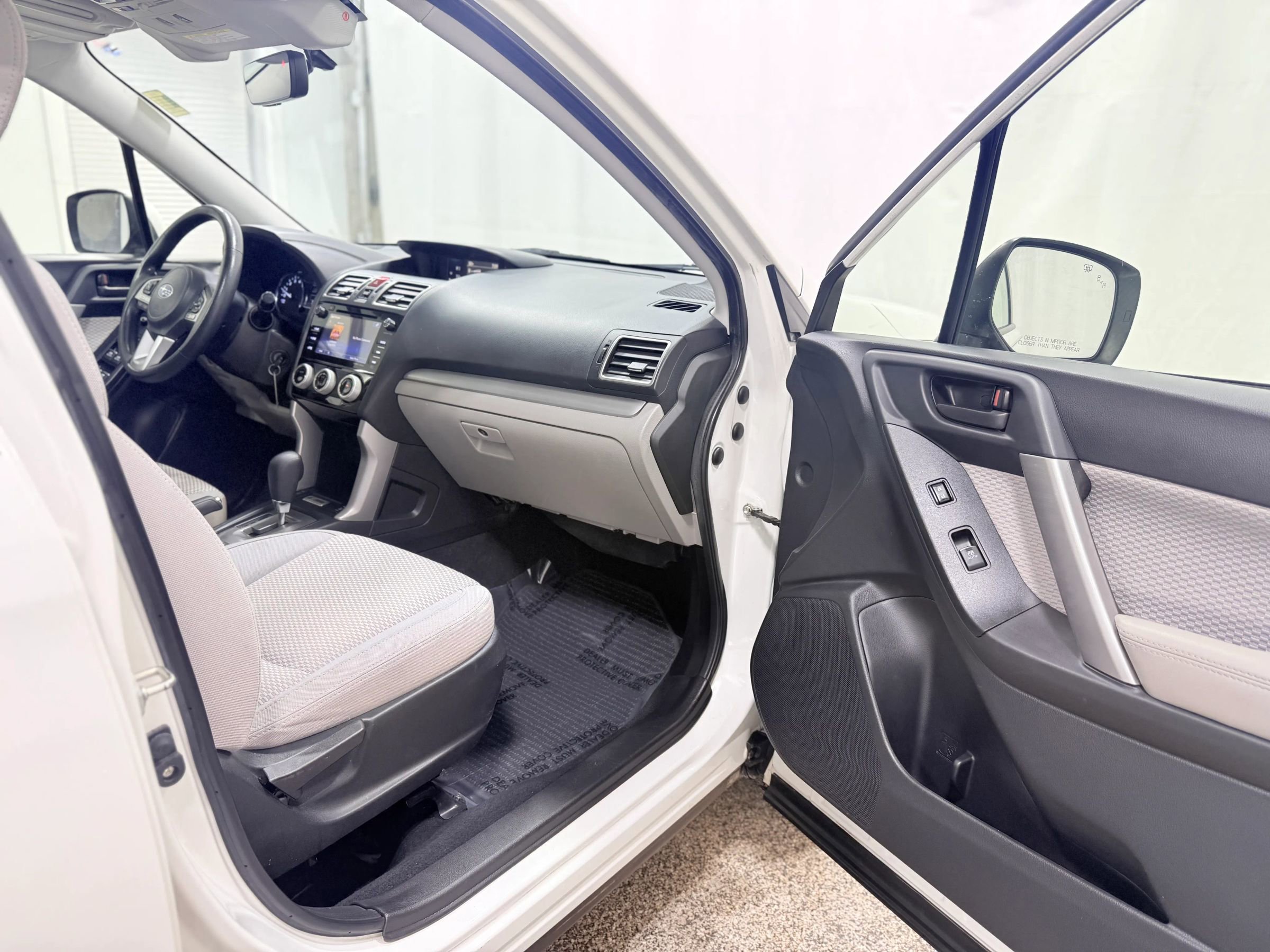 Used 2017 Subaru Forester 2.5i Premium image 25