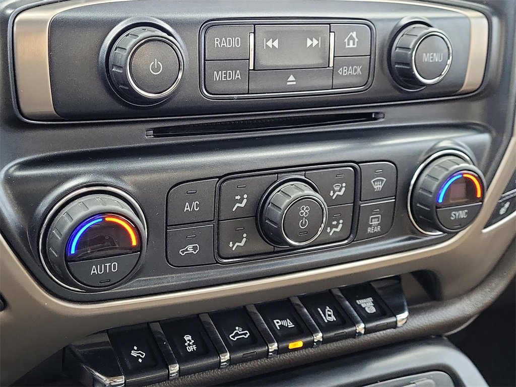 Used 2018 GMC Sierra 3500 Denali w/ Duramax Plus Package image 28