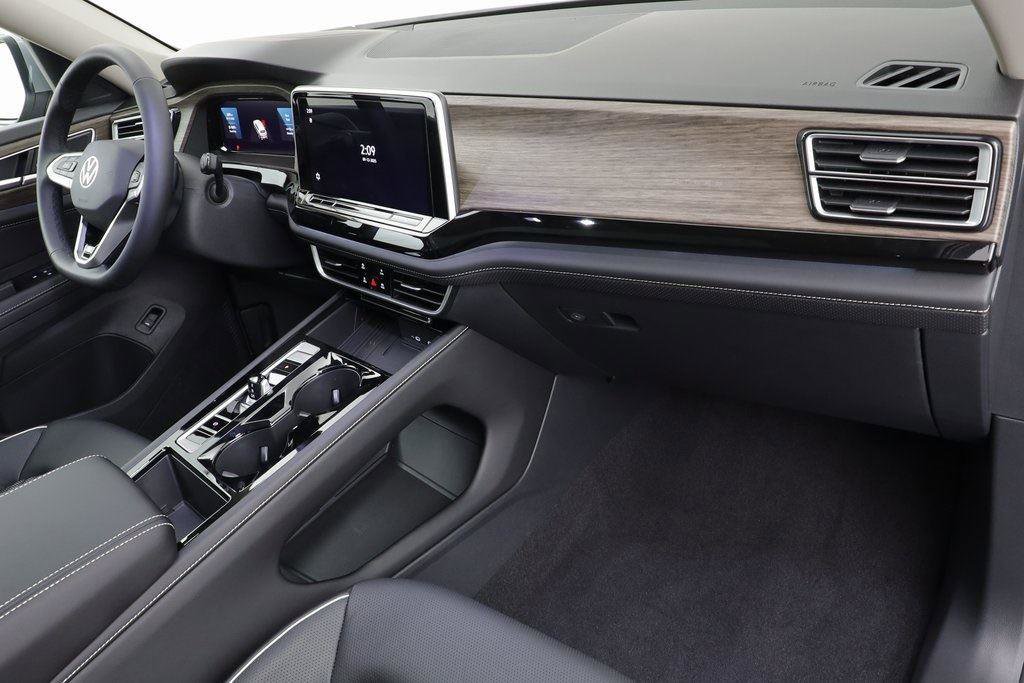 New 2026 Volkswagen Atlas SEL Premium R-Line image 21