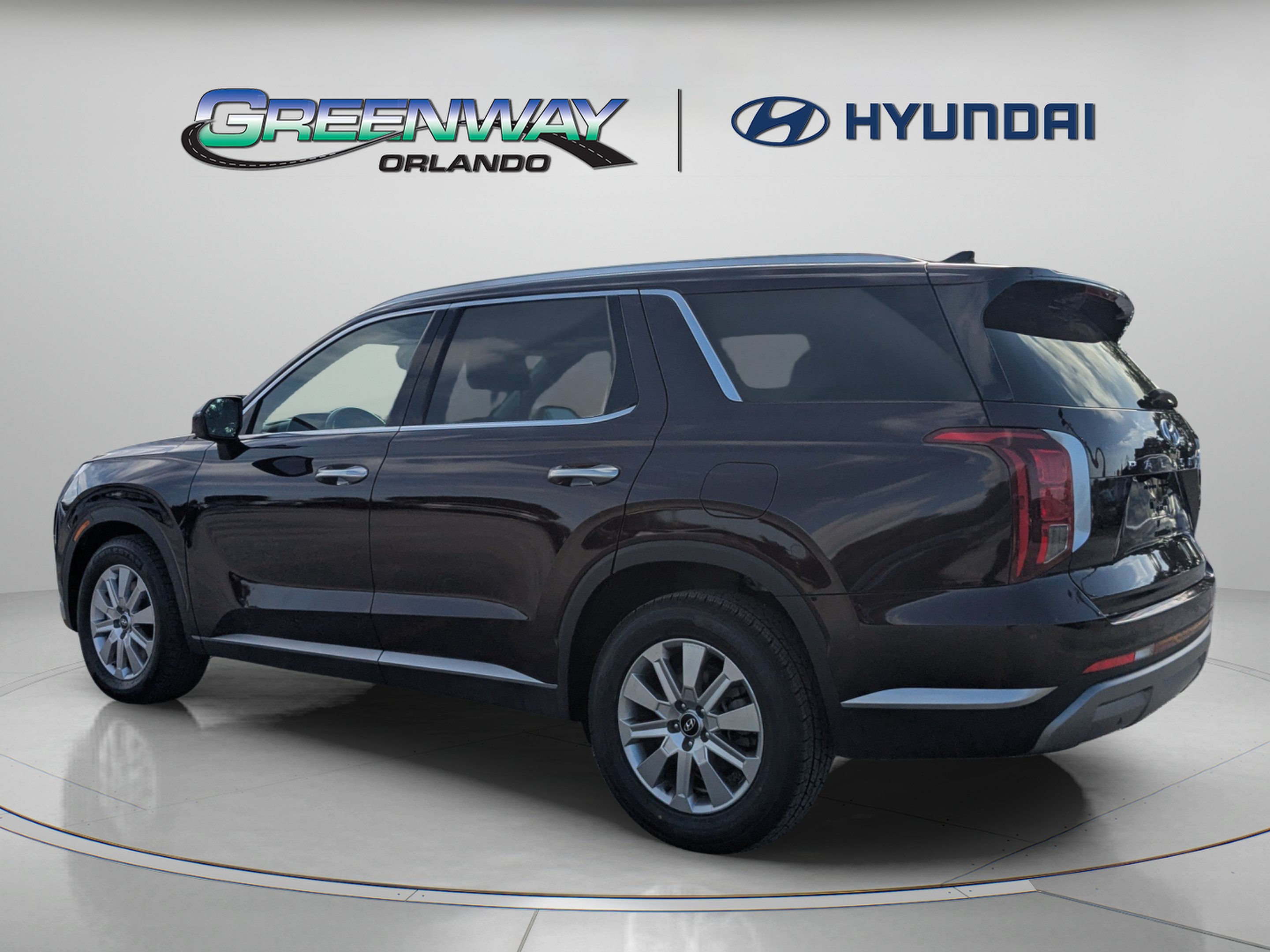 Used 2024 Hyundai Palisade SEL FWD image 6