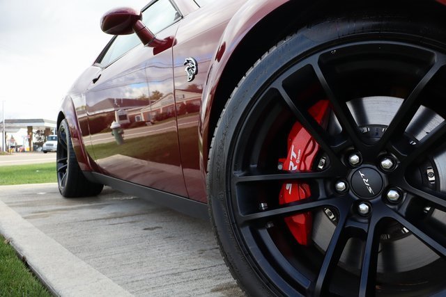 Used 2023 Dodge Challenger SRT Hellcat Widebody image 2