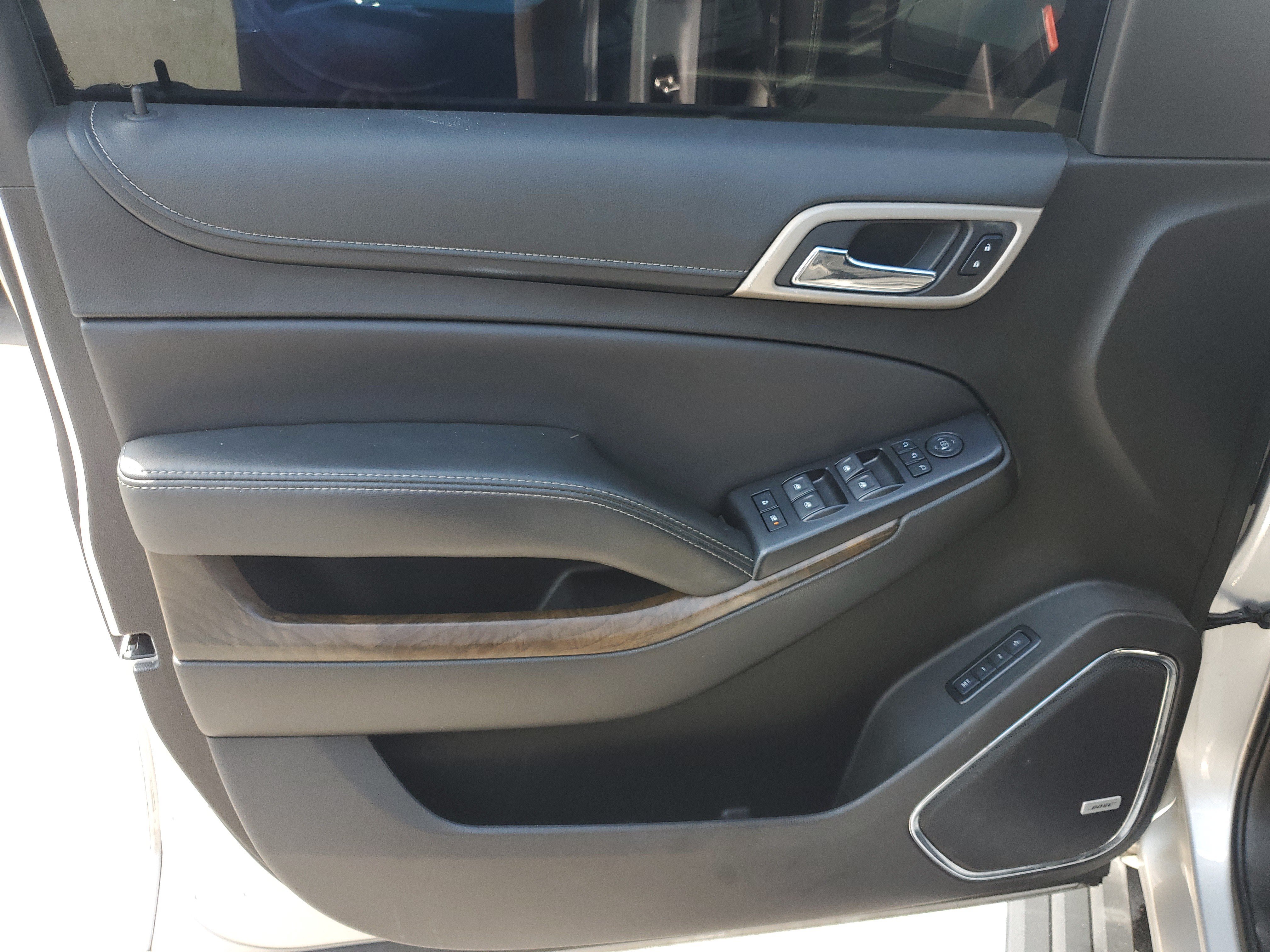 Used 2018 GMC Yukon XL Denali w/ Denali Ultimate Package RWD image 9