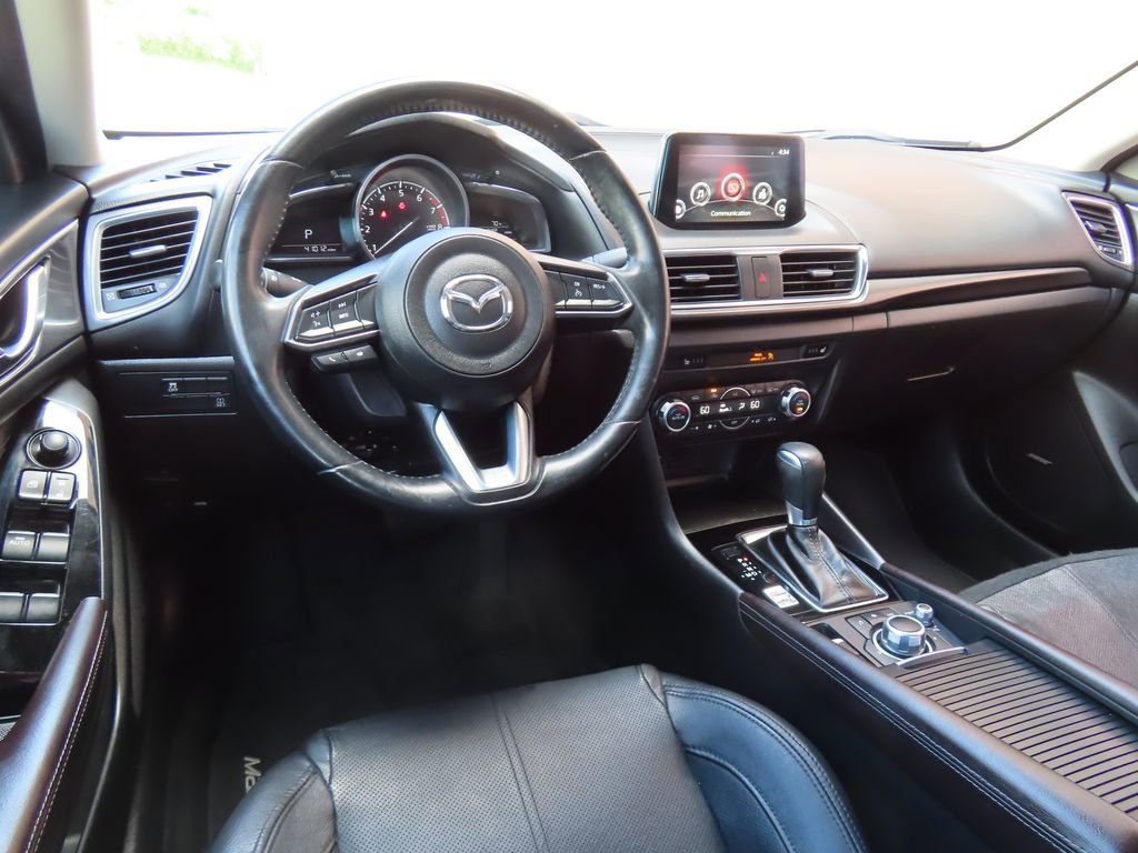 Used 2017 MAZDA MAZDA3 Grand Touring FWD image 4