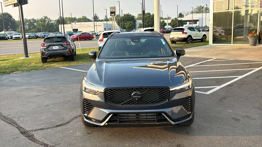 New 2026 Volvo XC60 T8 Ultra w/ Protection Package Premier AWD/4WD image 5