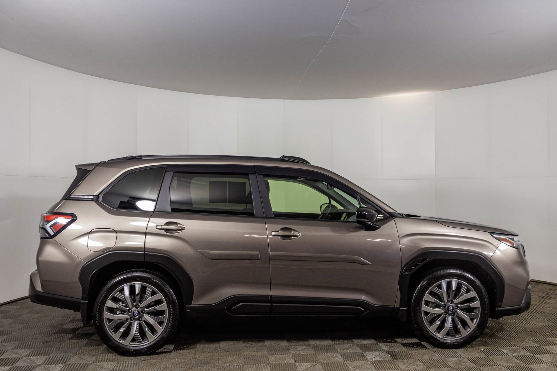 Used 2025 Subaru Forester Touring w/ Popular Package - Touring image 19