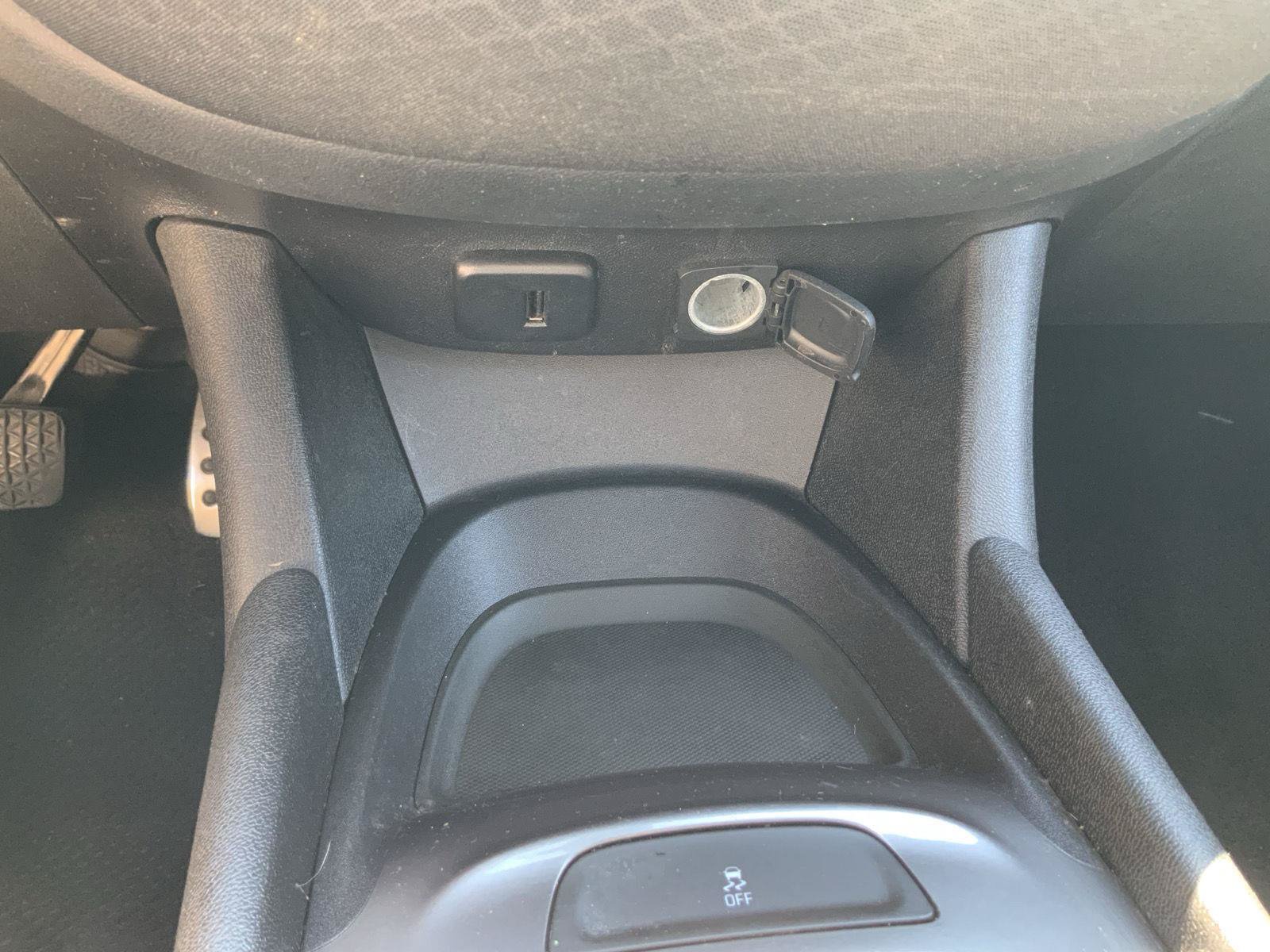Used 2016 Chevrolet Malibu LS FWD image 37