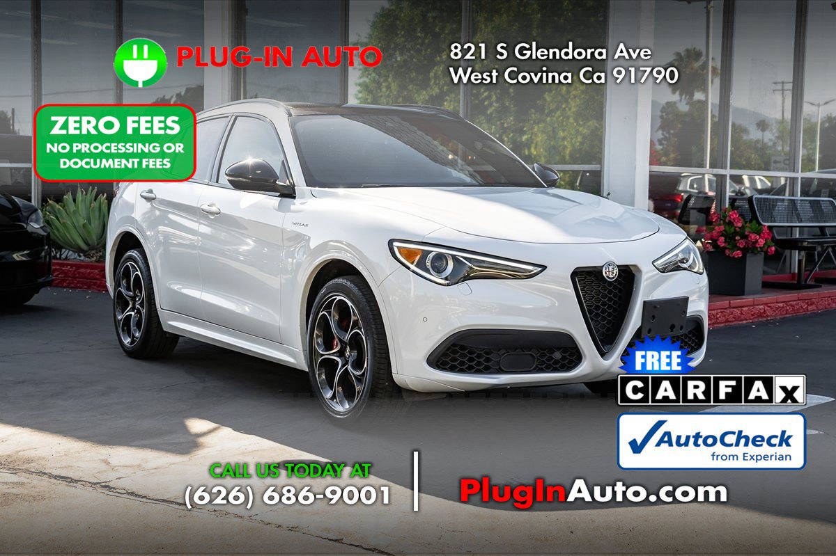 Used 2022 Alfa Romeo Stelvio Veloce AWD/4WD image 4