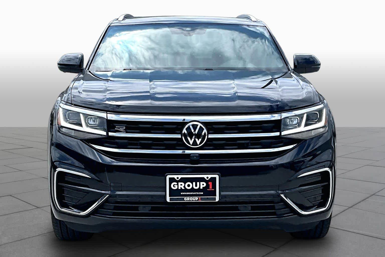 Used 2023 Volkswagen Atlas Cross Sport SEL Premium R-Line AWD/4WD image 6