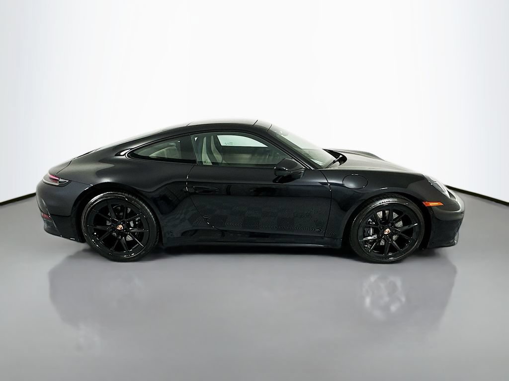 Certified 2026 Porsche 911 Carrera RWD image 8