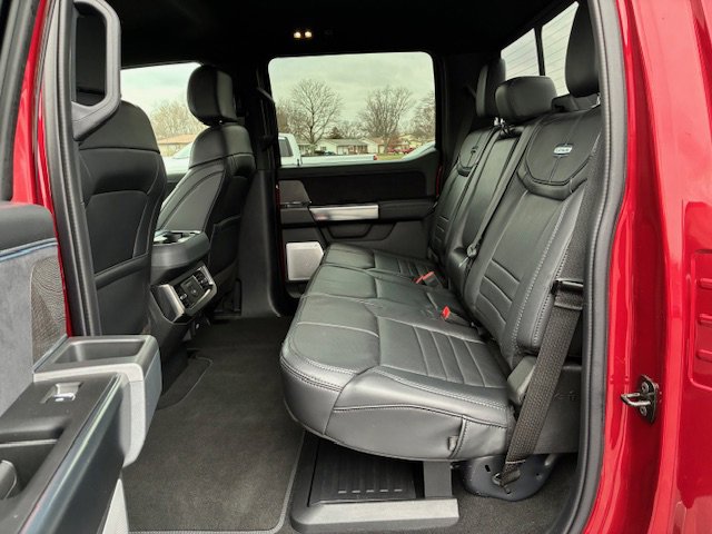 Used 2025 Ford F250 Platinum image 19