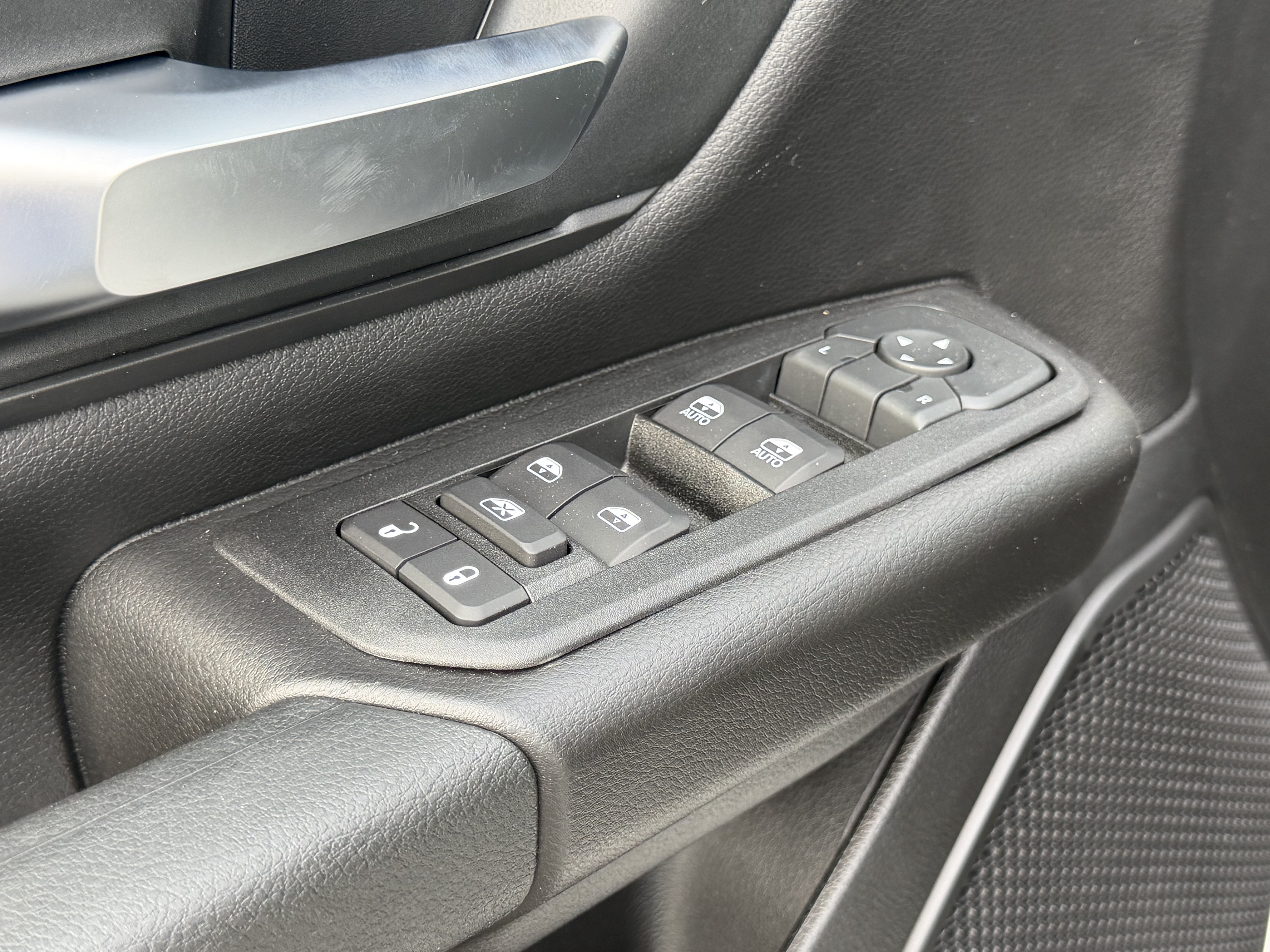 New 2026 RAM 1500 Express RWD image 18