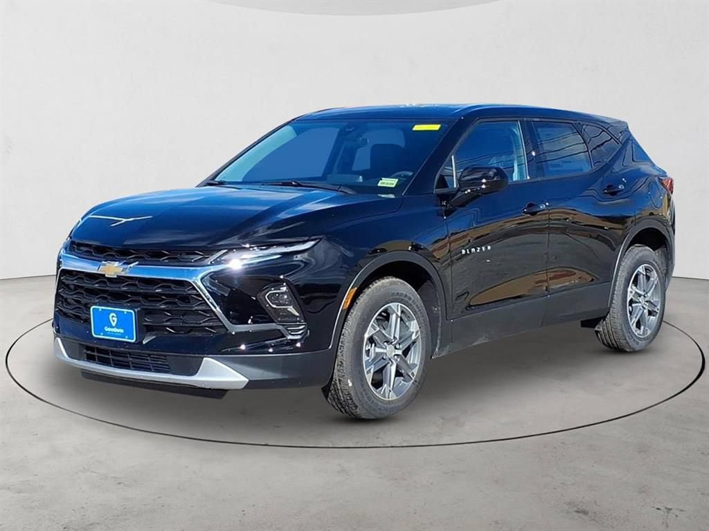 New 2025 Chevrolet Blazer LT