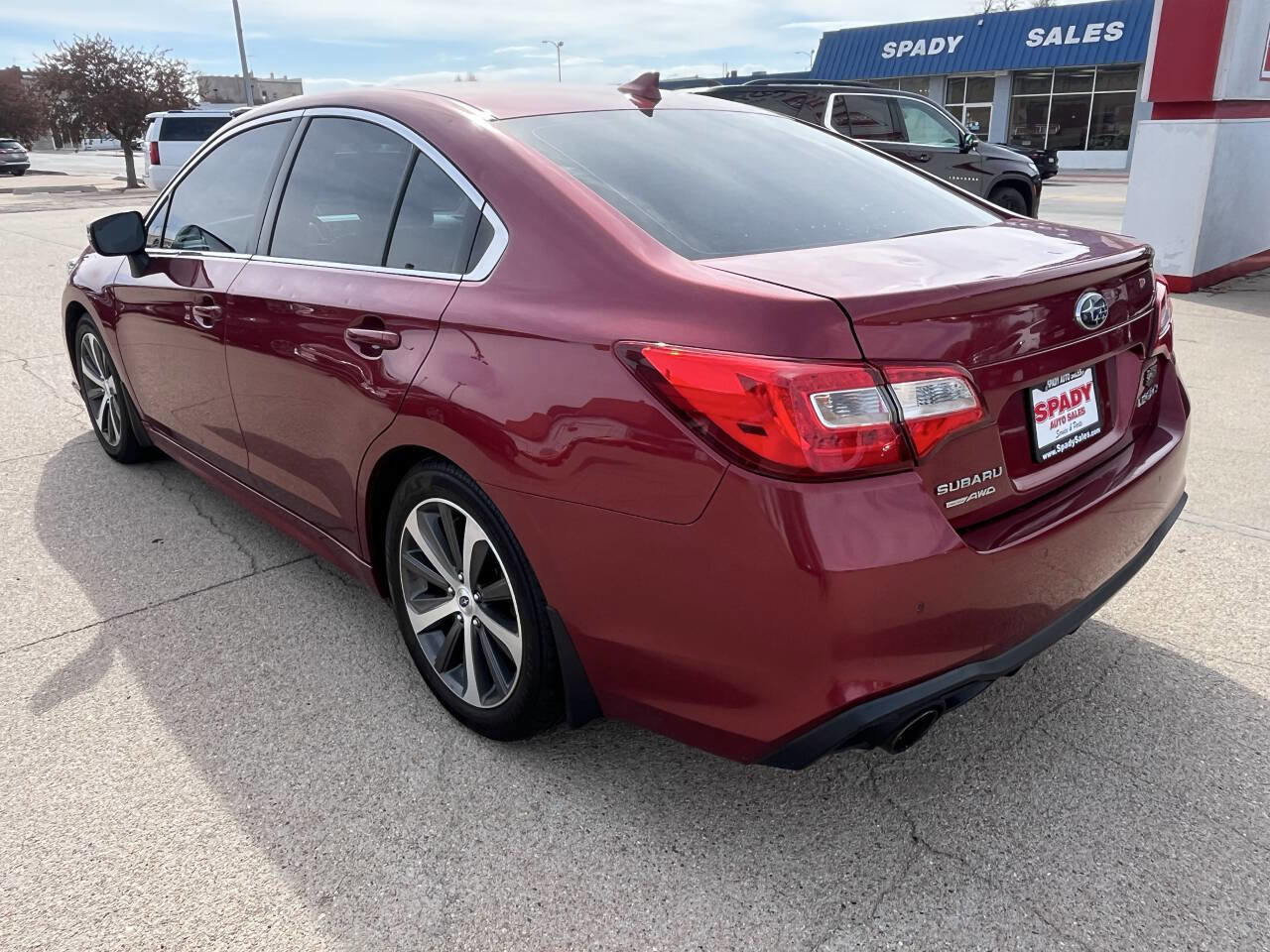 Used 2018 Subaru Legacy 2.5i Limited image 10