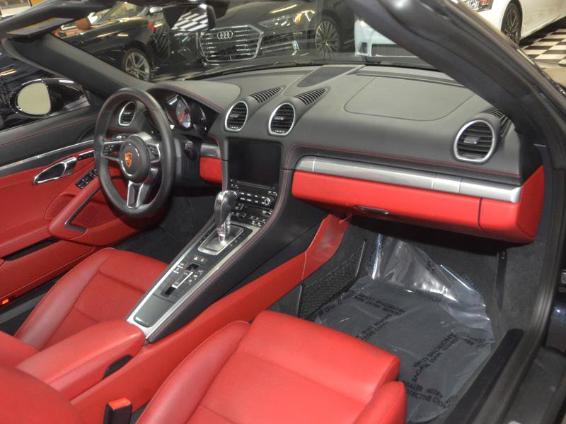 Used 2019 Porsche 718 Boxster S RWD image 27