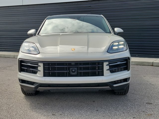 Certified 2025 Porsche Cayenne S AWD/4WD image 10