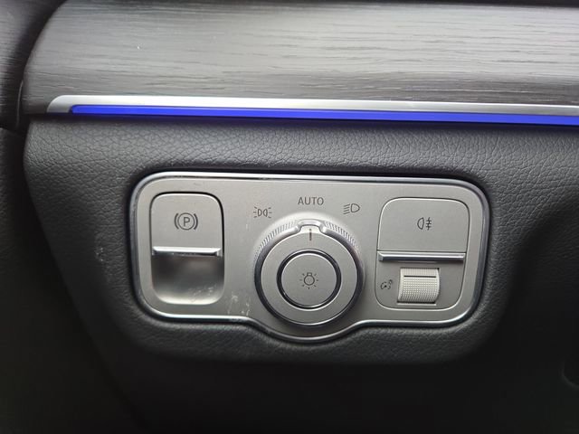 New 2026 Mercedes-Benz GLS 450 4MATIC image 21