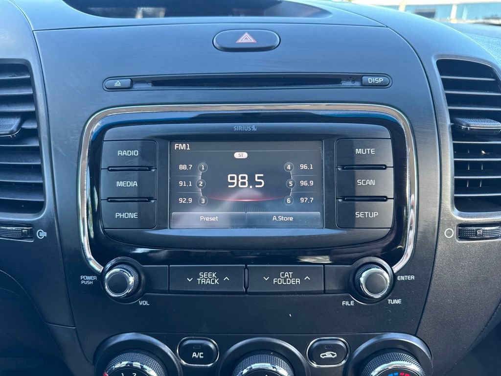 Used 2017 Kia Forte LX w/ LX Popular Package FWD image 30