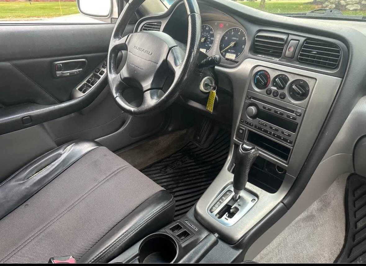 Used 2005 Subaru Baja Turbo image 10