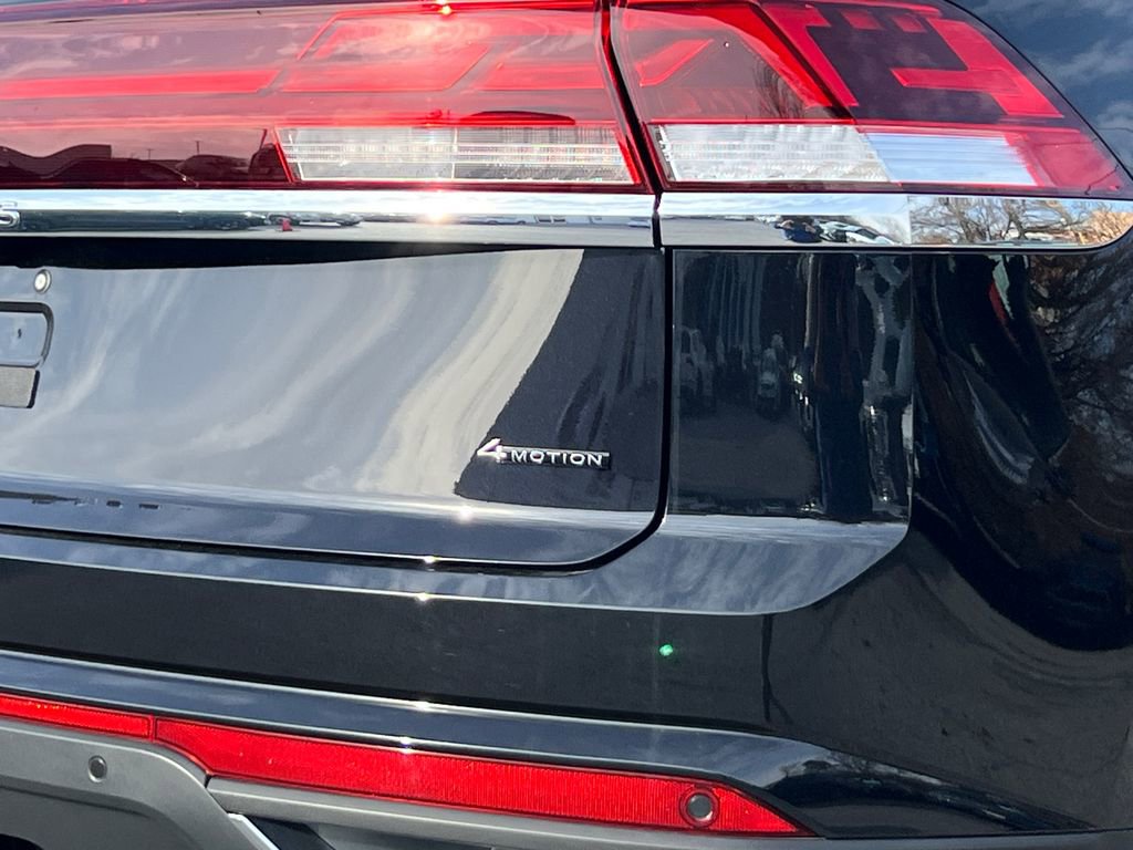 New 2026 Volkswagen Atlas Cross Sport SE image 5