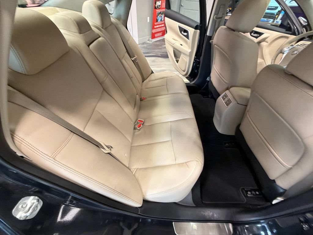 Used 2017 Nissan Altima 3.5 SL w/ 3.5SL Technology Package FWD image 46