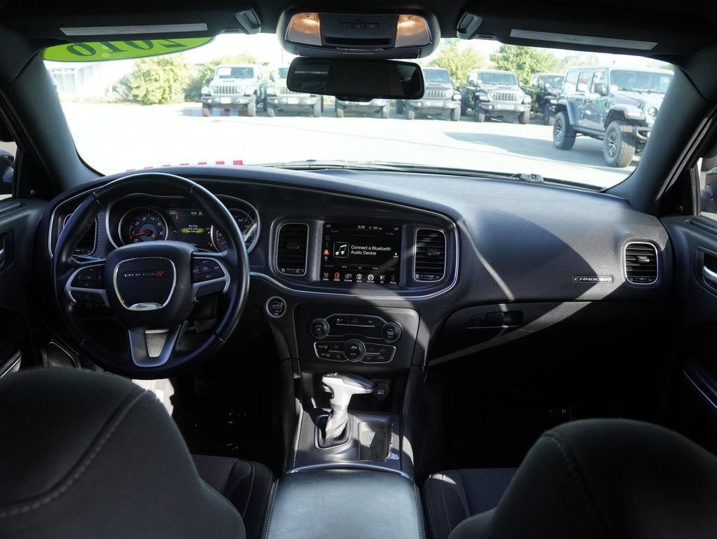 Used 2016 Dodge Charger SXT RWD image 30