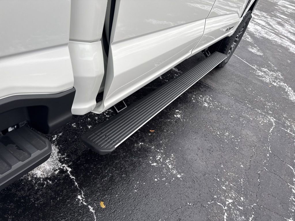 New 2026 Ford F250 Platinum image 11
